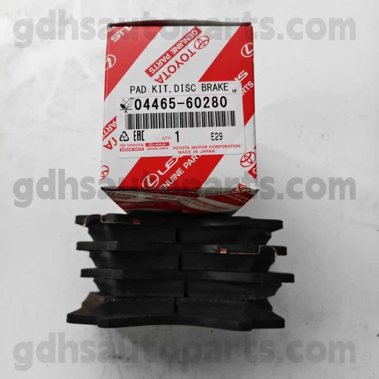04465-60280 టయోటా జెన్యూన్ పార్ట్స్ ఫ్రంట్ బ్రేక్ ప్యాడ్ ల్యాండ్ క్రూయిజర్ 、 LX450D/460/570 చట్రం నం. UZJ200